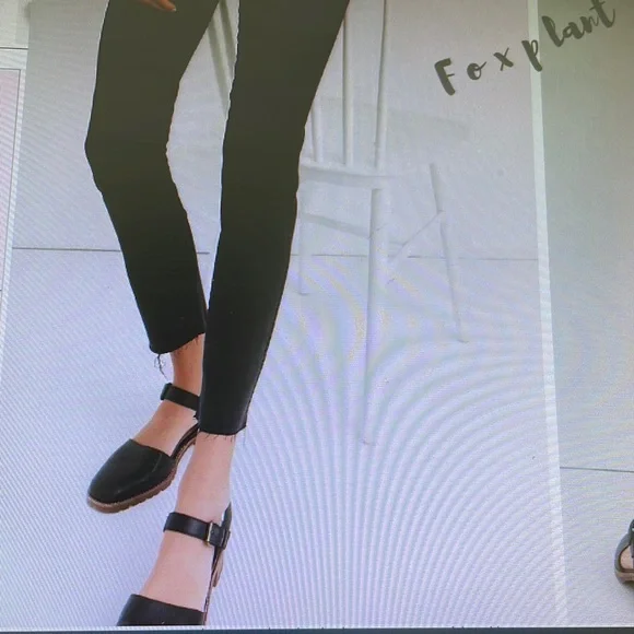 Madewell Stovepipe with Magic pockets 27T Raw Hem - Picture 2 of 8